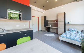 Upstudio 2p Jet Upkot