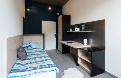 Jet Upkot student room