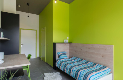 Jet Upkot student room