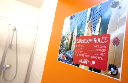 Eilandje Upkot gedeelde bathroom