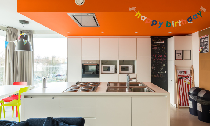 Kaper Upkot kitchen