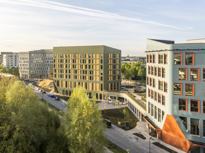 Flexible workspace in Upoffiz – coworking space with good vibes by Upgrade Estate.